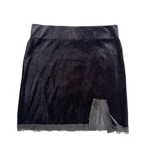Black Velvet Skirt with Lace Trim and Leg Slit Size Small